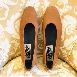 Never worn vintage Italian leather suede shoes